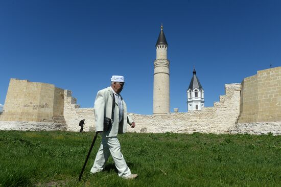 Izge Bolgar Cıyenı traditional Muslim convention in Tatarstan