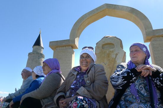 Izge Bolgar Cıyenı traditional Muslim convention in Tatarstan