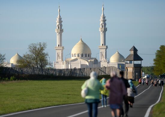 Izge Bolgar Cıyenı traditional Muslim convention in Tatarstan