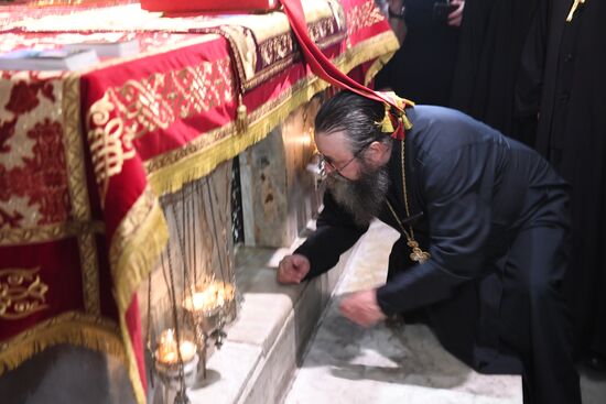 Relics of St. Nicholas travel from Italy to Russia