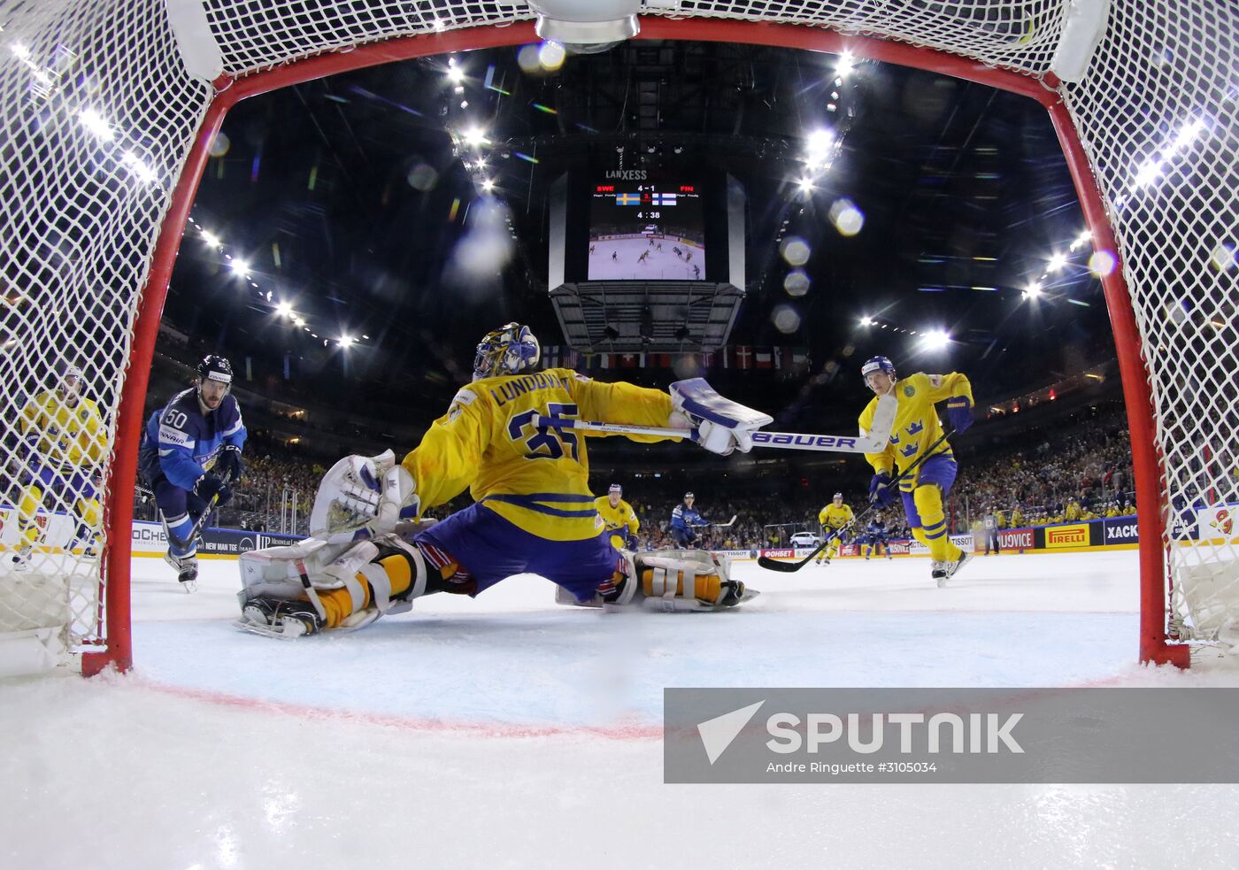 2017 IIHF World Championship. Sweden vs. Finland