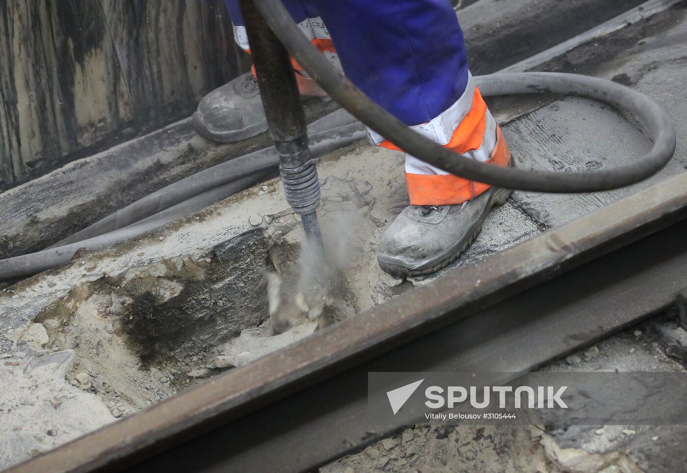 Railway track possession on Kaluzhsko-Rizhskaya metro line