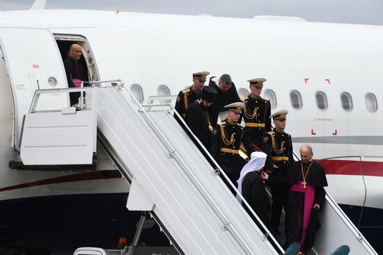 Saint Nicholas relics arrive in Moscow