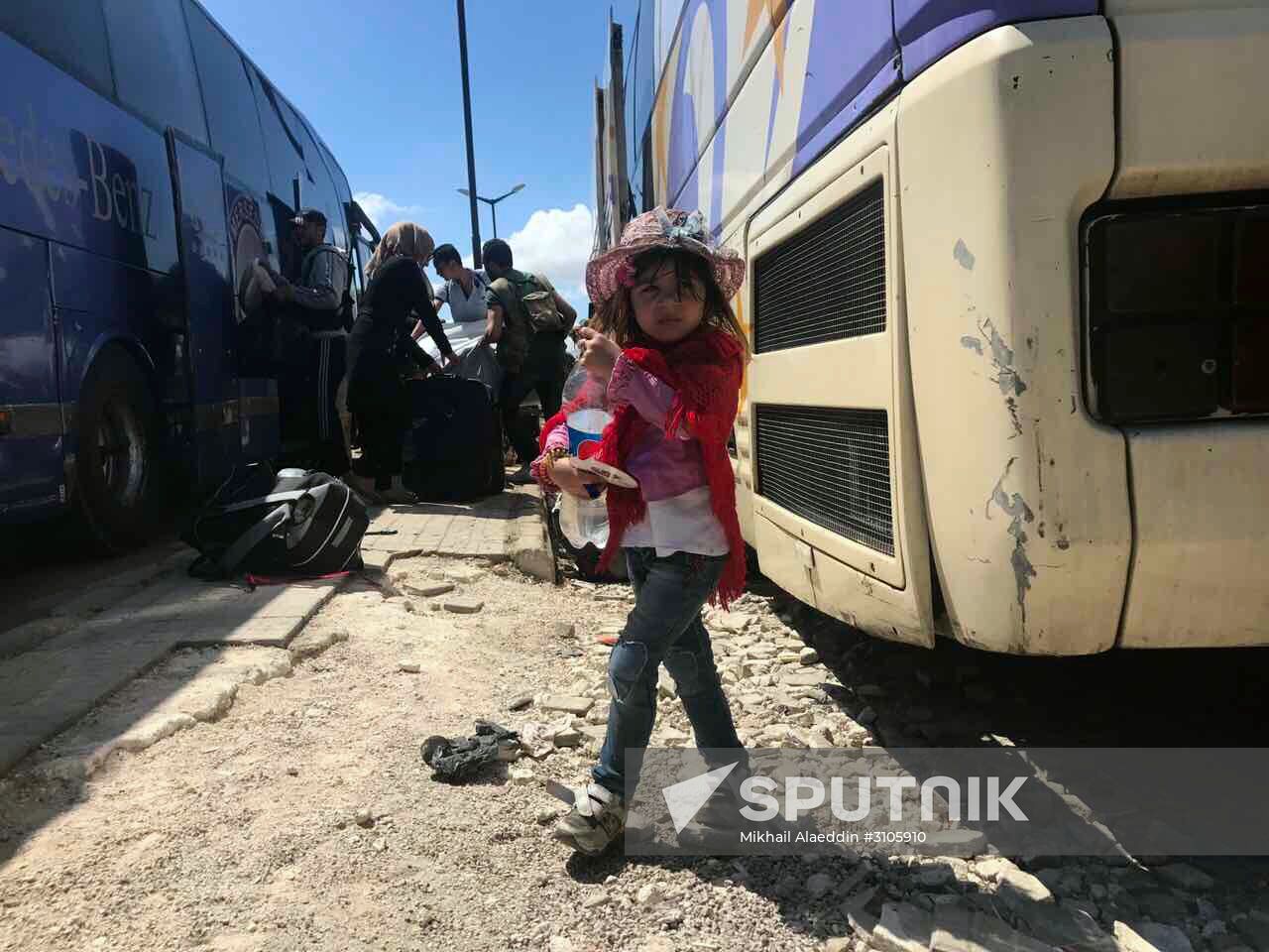 Last stage of militants' evacuation from Al Waer, Homs