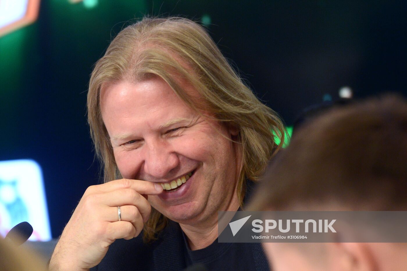 News conference about children's singing contest You Are Super! on NTV