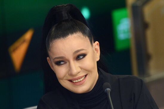 News conference about children's singing contest You Are Super! on NTV