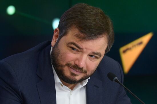 News conference about children's singing contest You Are Super! on NTV