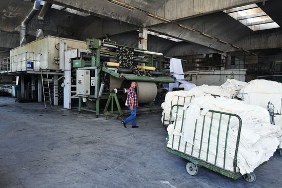 Textile mill in Damascus southern suburbs
