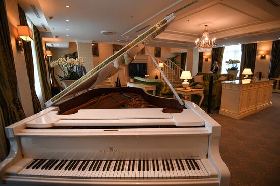 Ukraina Hotel ahead of its 60th anniversary