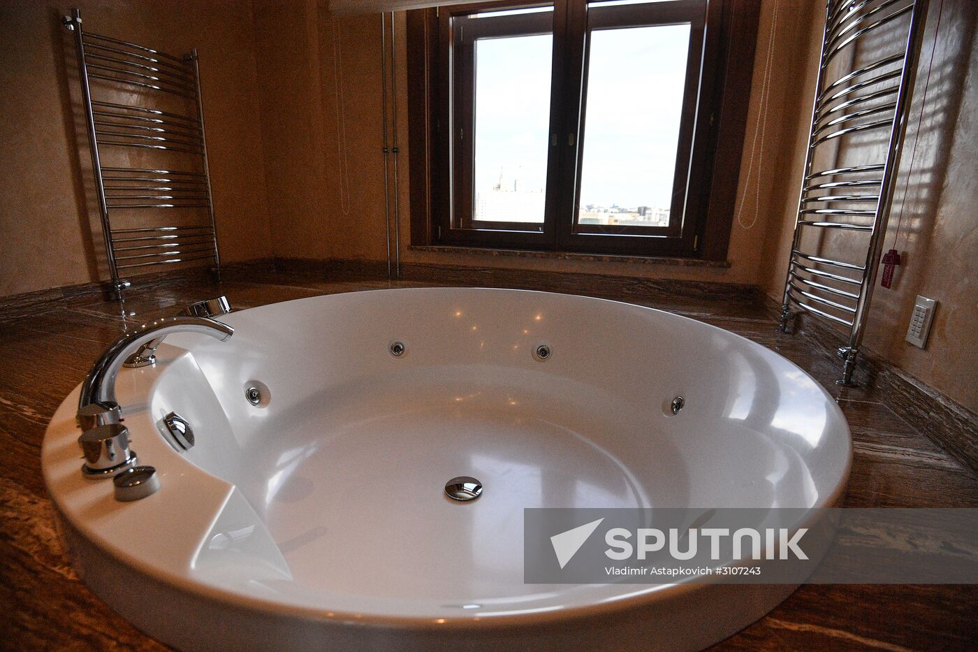 Ukraina Hotel ahead of its 60th anniversary