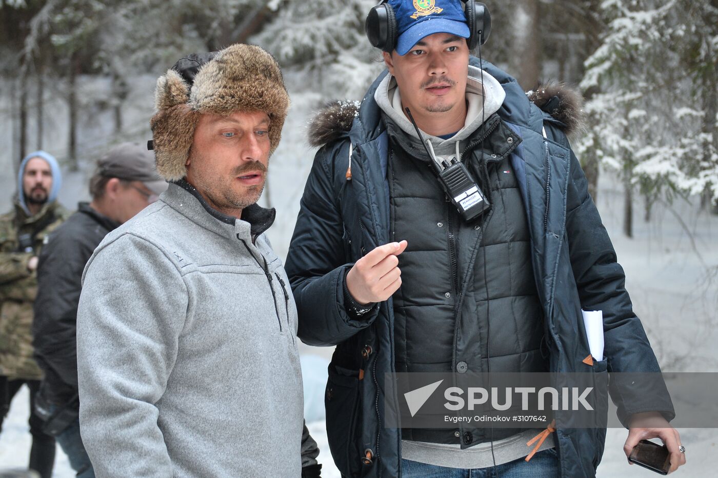 On the set of movie "Noviye Yolki"