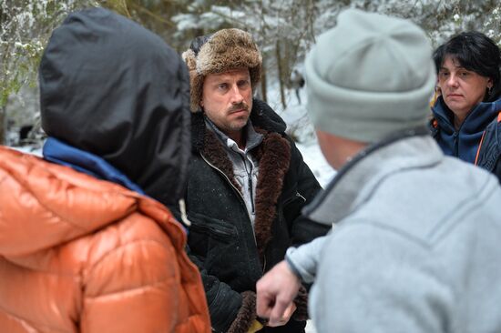 On the set of movie "Noviye Yolki"