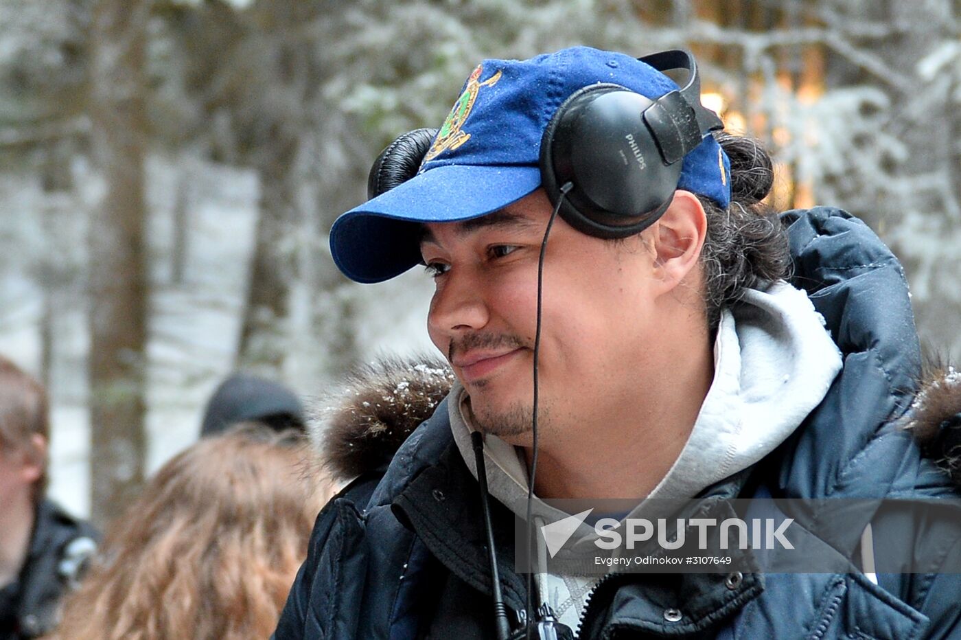 On the set of movie "Noviye Yolki"
