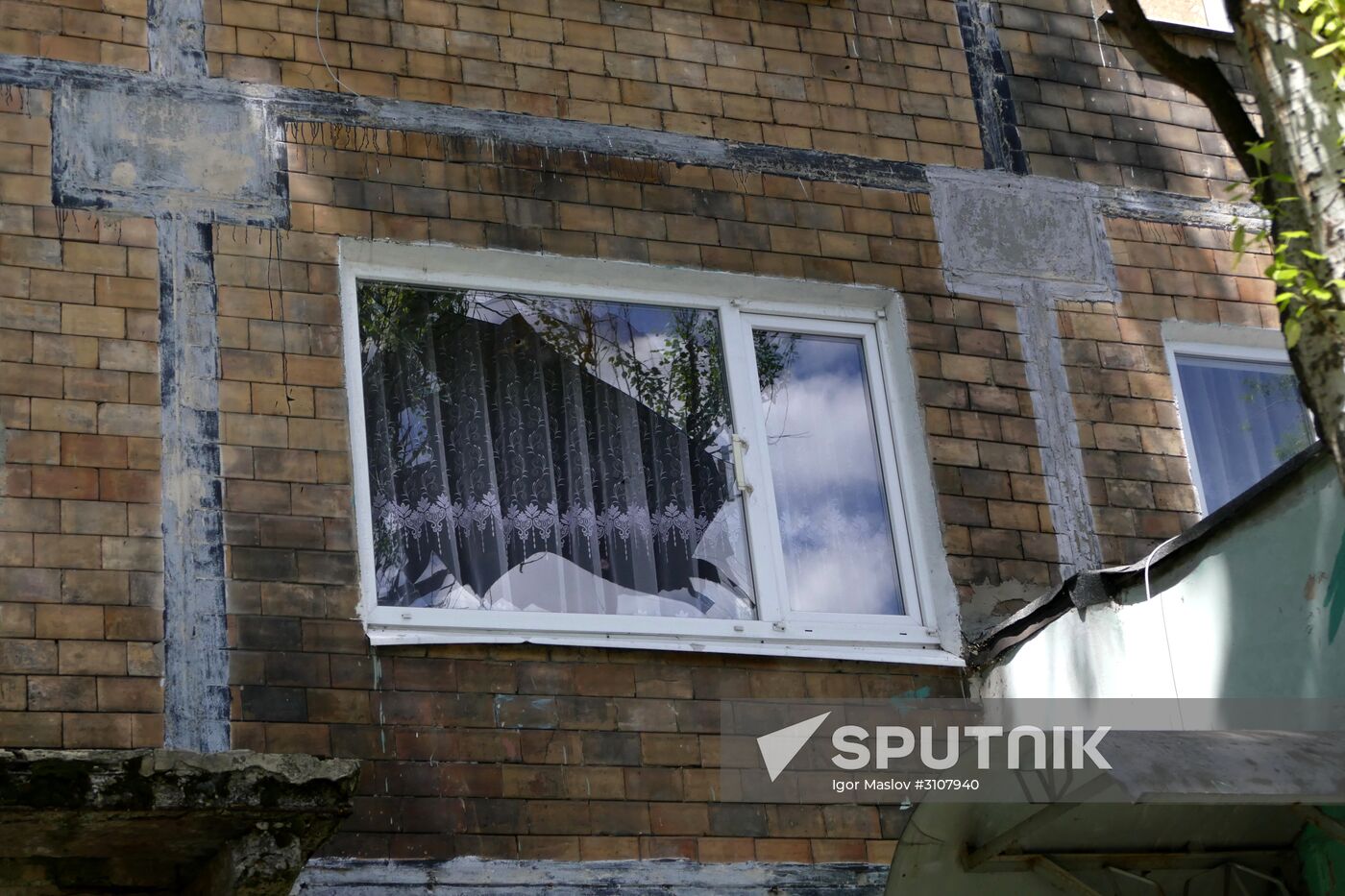 Aftermath of Donetsk shelling