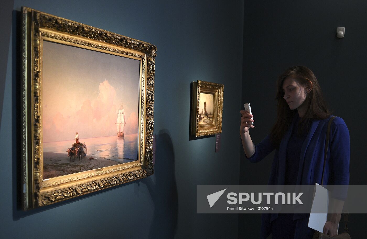 Sotheby's: 10 Years in Russia exhibition