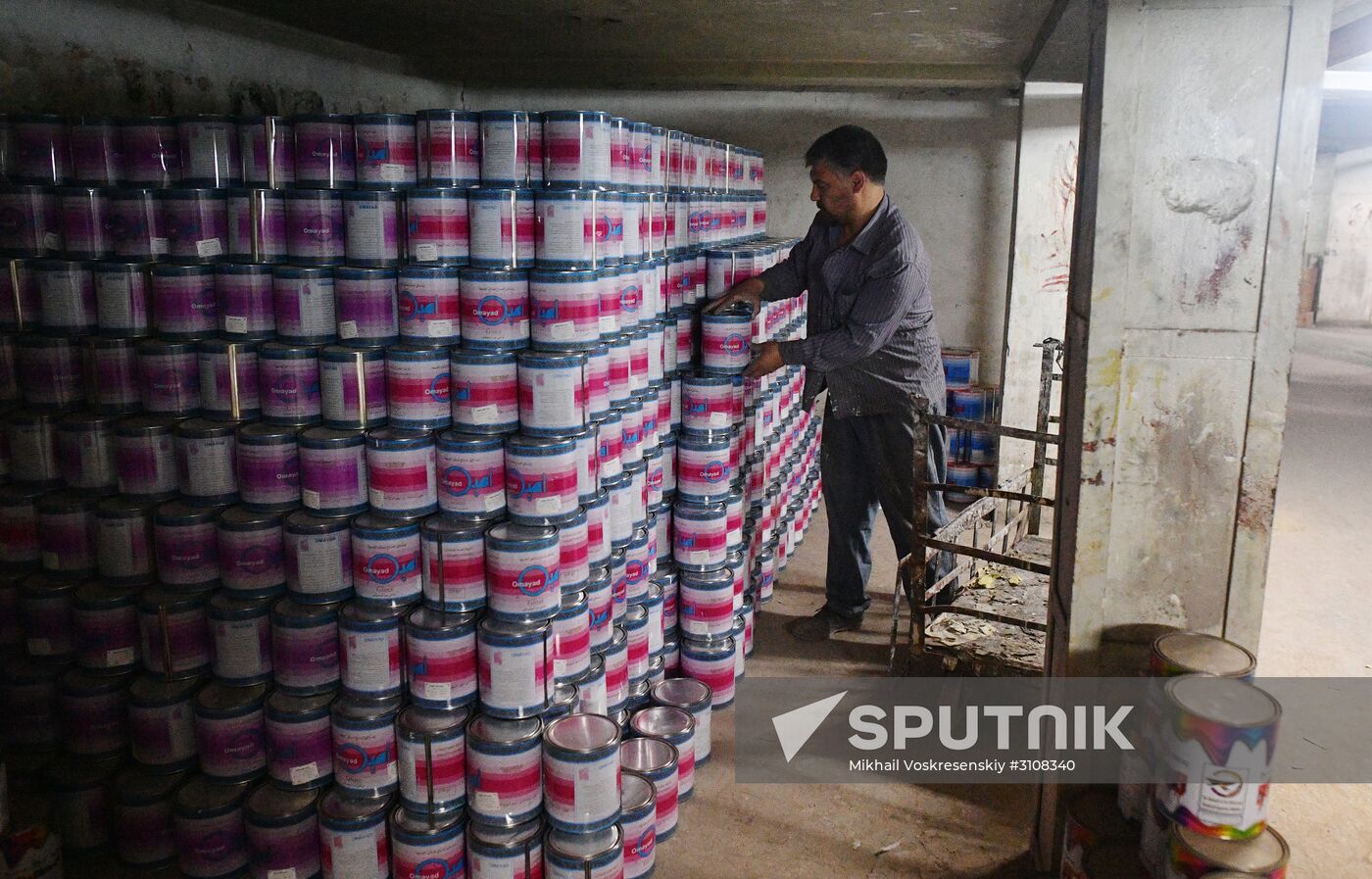 Paint factory in Damascus suburb