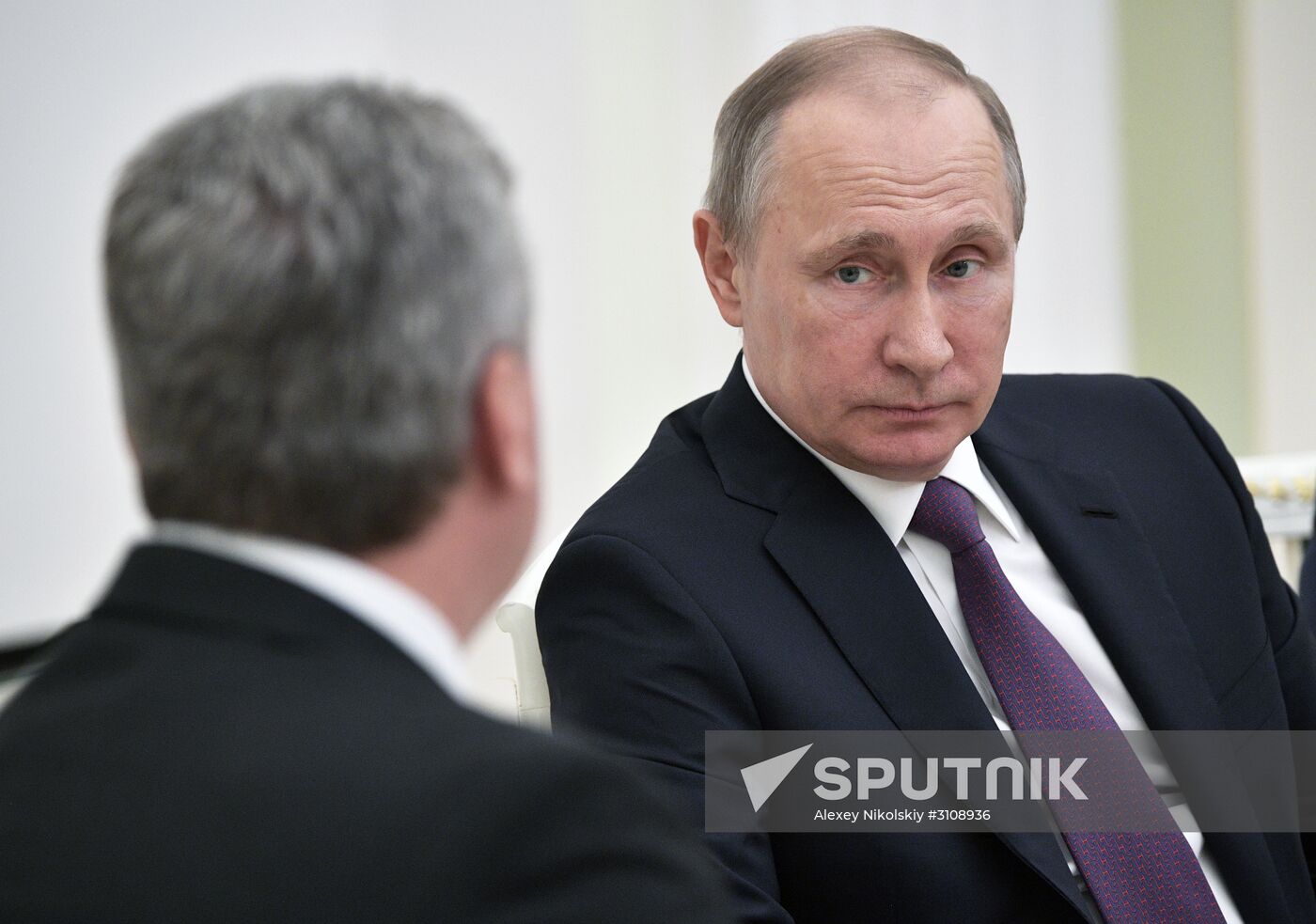 President Vladimir Putin meets with President of Macedonia Gjorge Ivanov