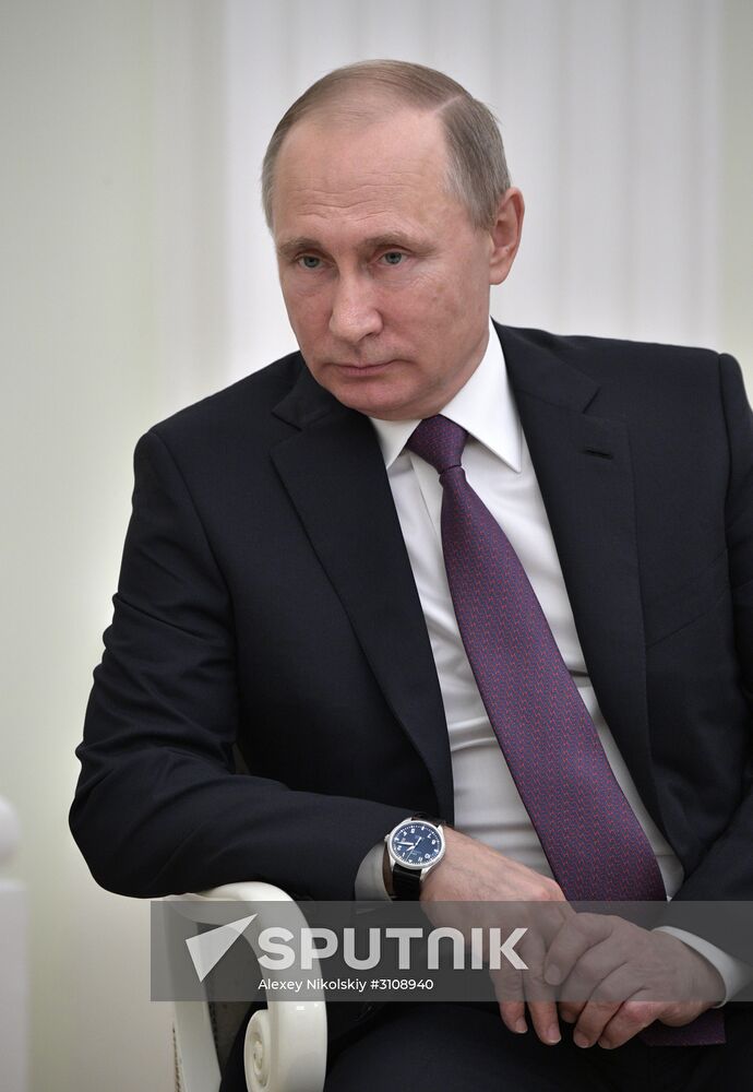 President Vladimir Putin meets with President of Macedonia Gjorge Ivanov