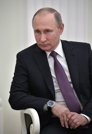 President Vladimir Putin meets with President of Macedonia Gjorge Ivanov