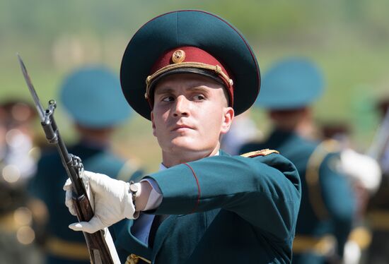 Preparations for exhibition "Day of Russian Law Enforcement Agencies Cutting-edge Technologies"