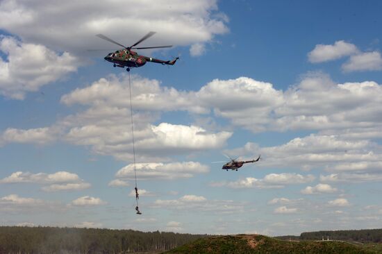 Preparations for exhibition "Day of Russian Law Enforcement Agencies Cutting-edge Technologies"