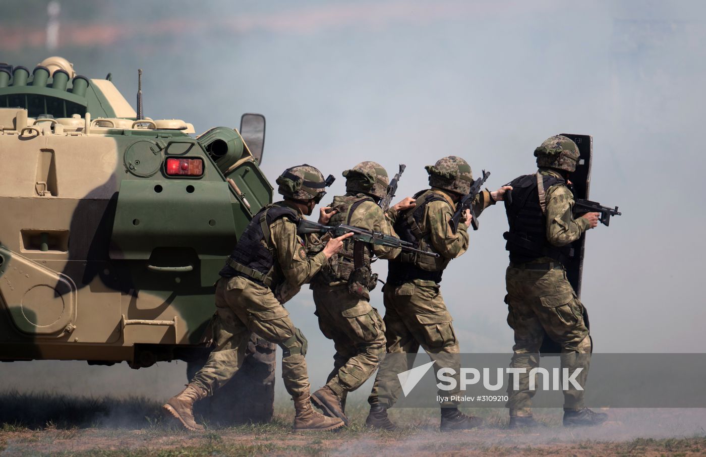Preparations for exhibition "Day of Russian Law Enforcement Agencies Cutting-edge Technologies"