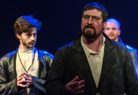 Dress rehearsal of "Scenes from the Times of Knights"