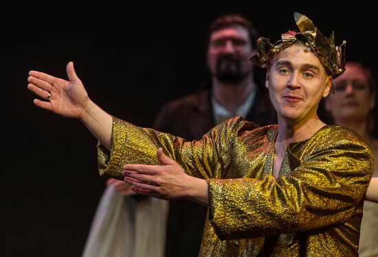 Dress rehearsal of "Scenes from the Times of Knights"