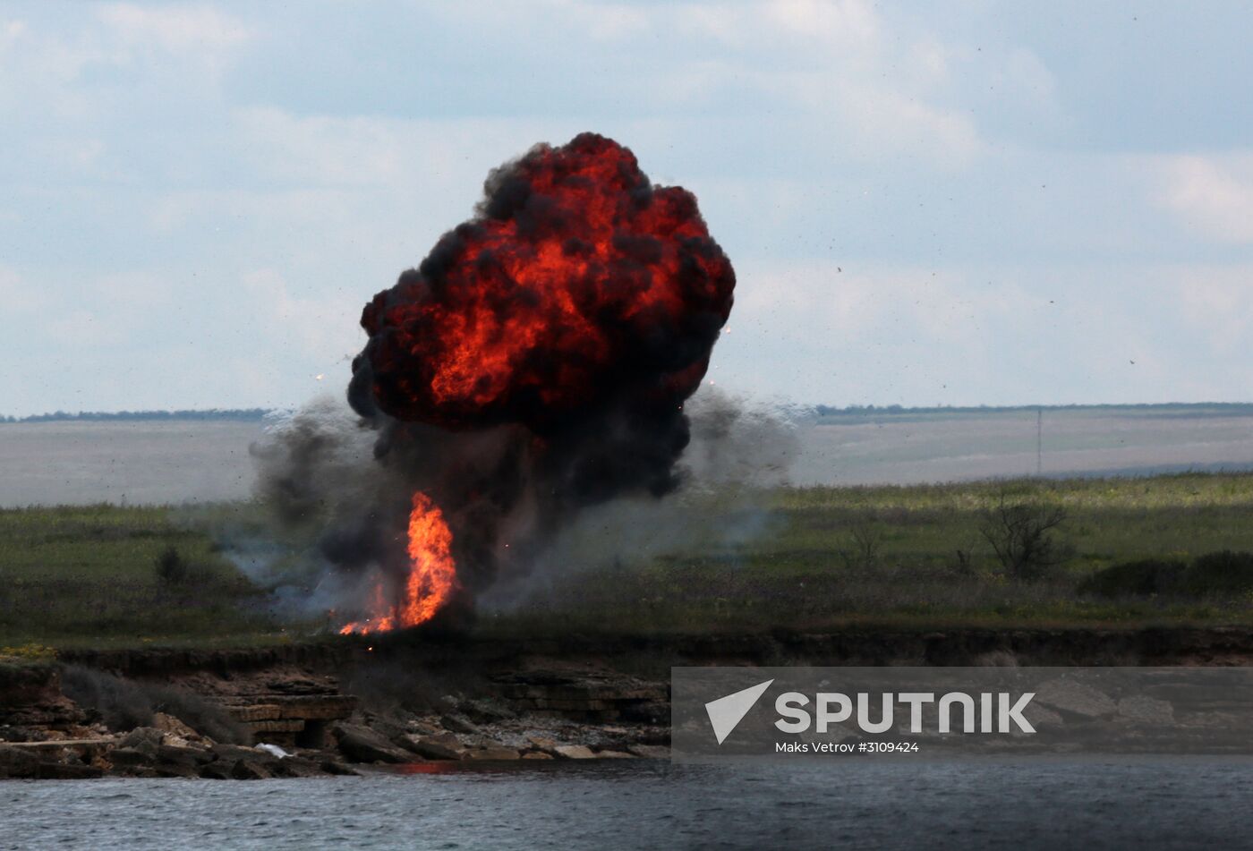 Federal Security Service special task force drills in Crimea