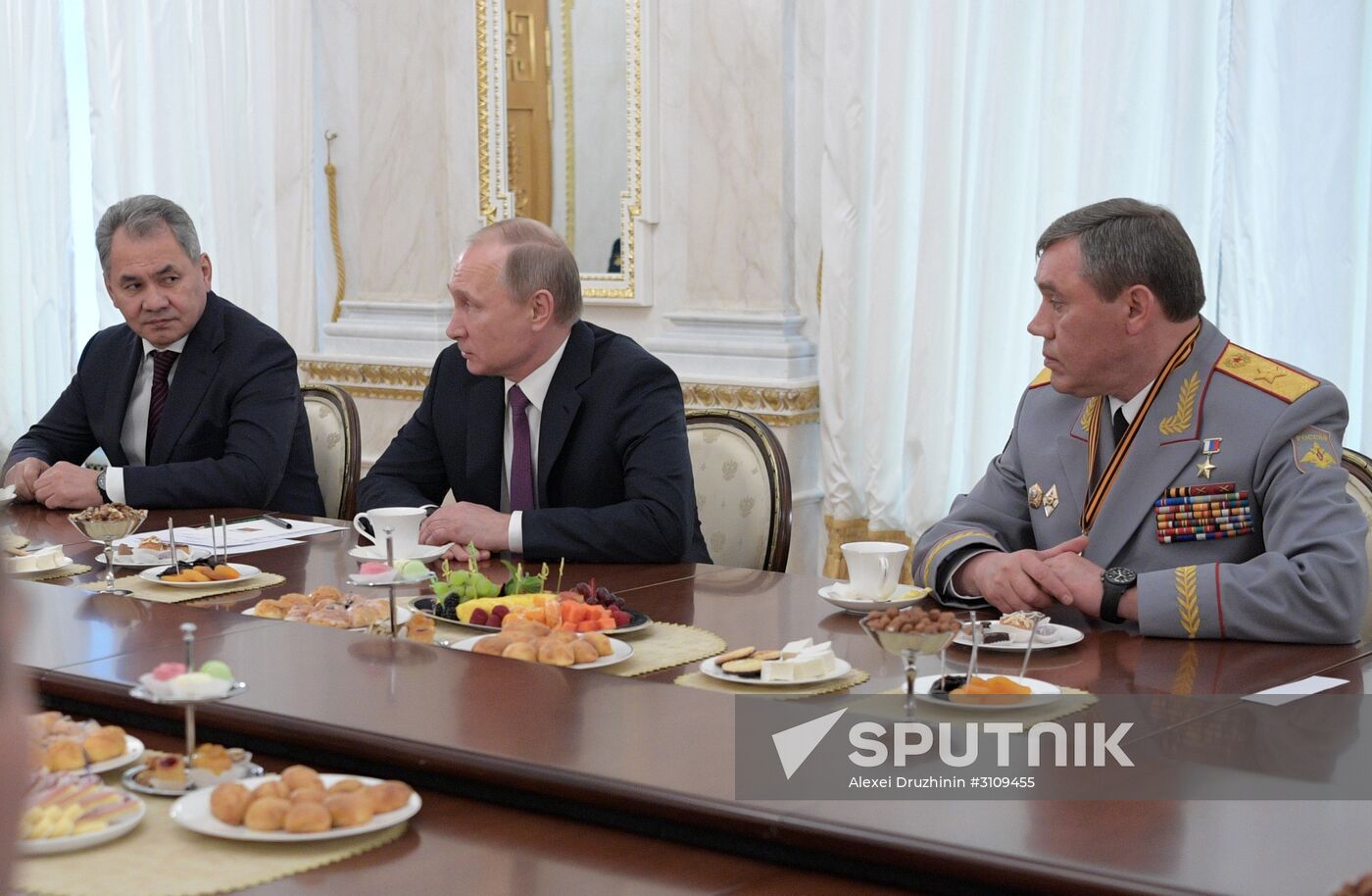 Vladimir Putin presents awards to Special Operations Forces service members