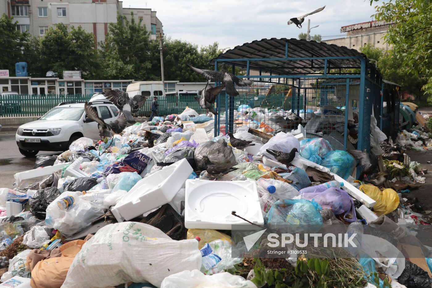 Undisposed waste in Lviv