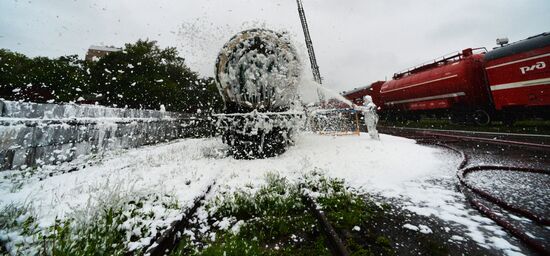EMERCOM holds drill on handling industrial disasters