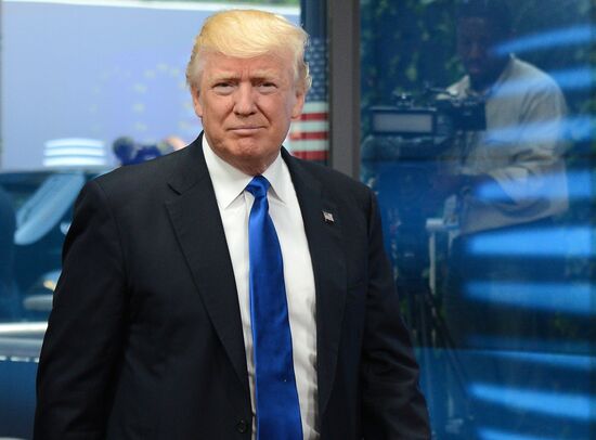 US President Donald Trump meets with EU leaders in Brussels