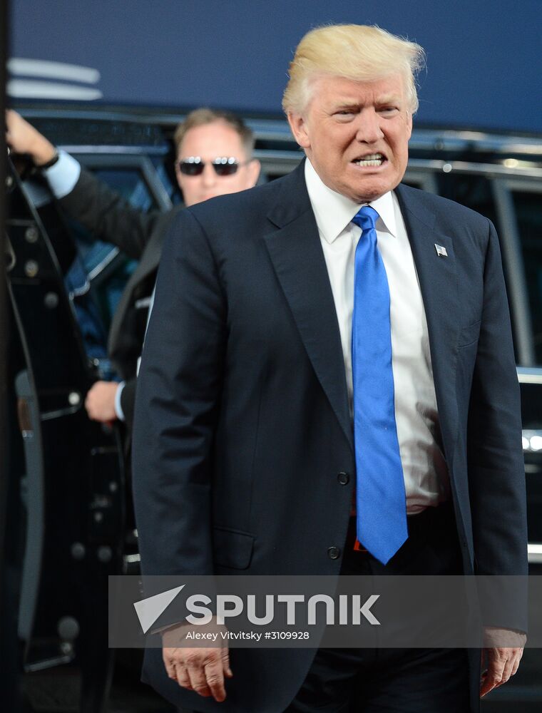 US President Donald Trump meets with EU leaders in Brussels