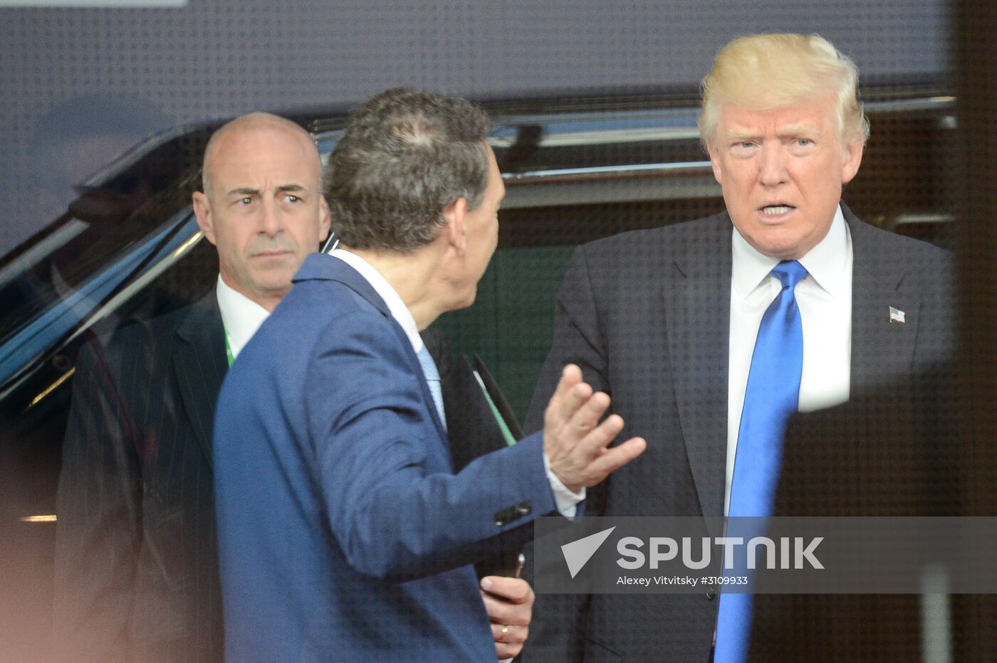 US President Donald Trump meets with EU leaders in Brussels