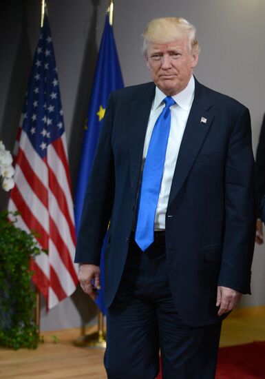 US President Donald Trump meets with EU leaders in Brussels
