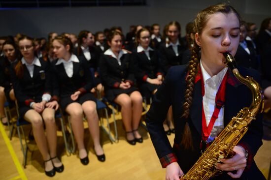 Last Bell ceremony at Defense Ministry boarding school for girls