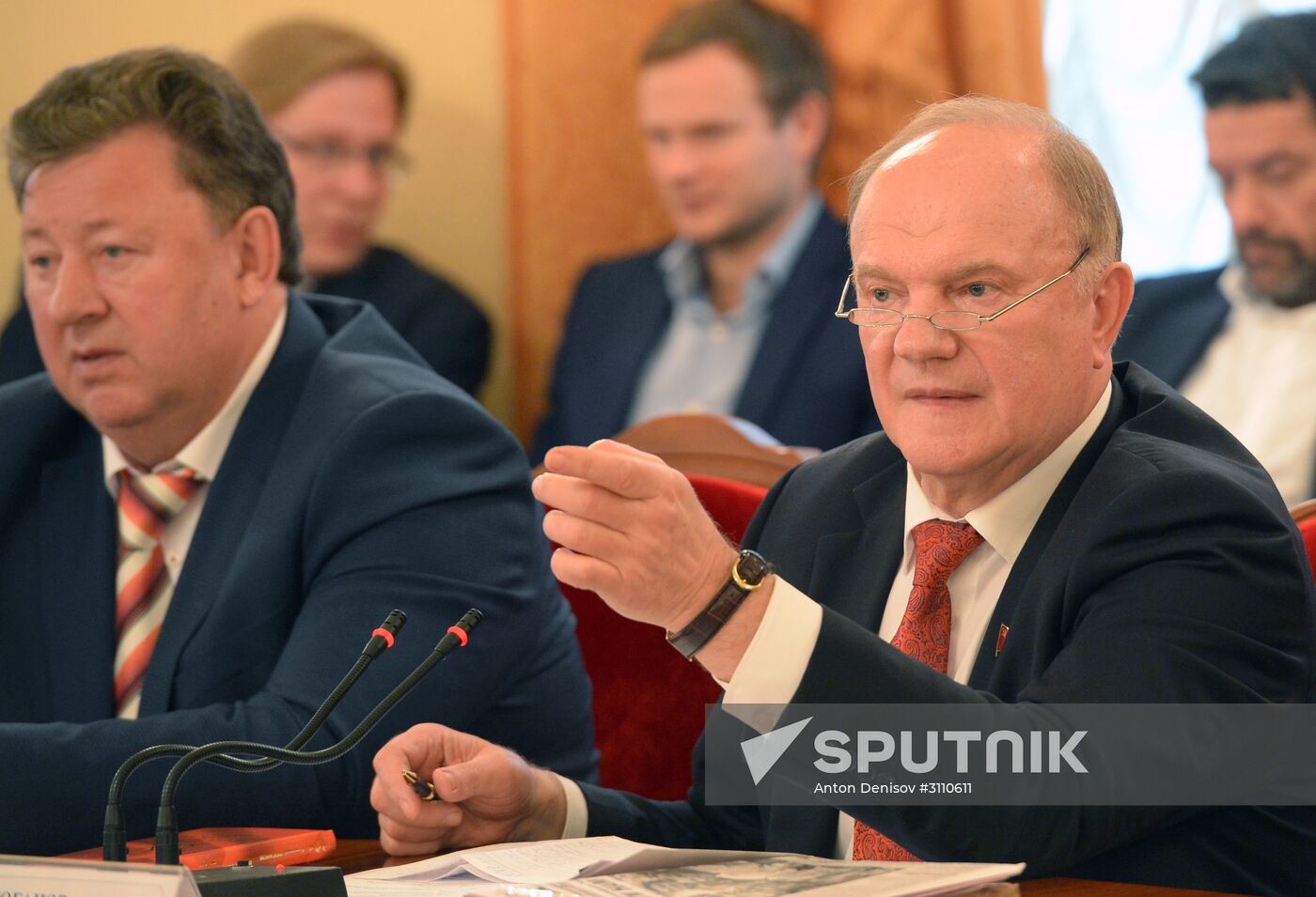 Anniversary Committee on October Revolution centenary celebrations holds meeting