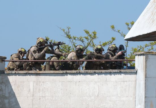 Second stage of FSB drill in Crimea