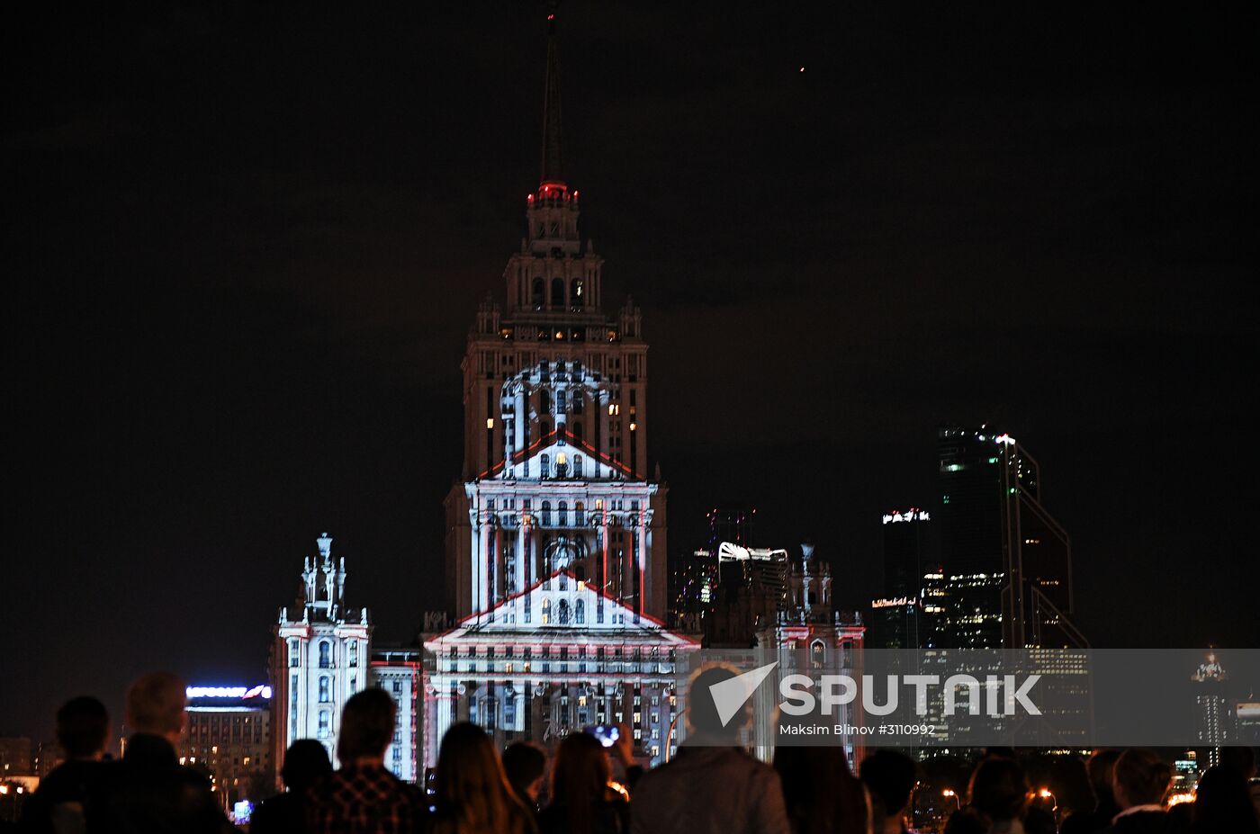 Light show for 60th anniversary of Hotel Ukraina