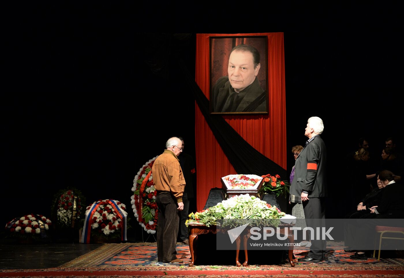 Funeral tribute for film director Alexander Burdonsky