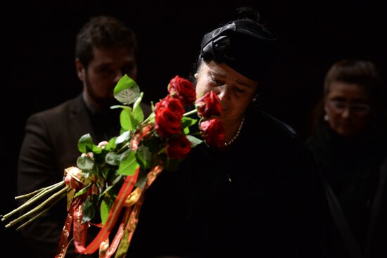 Funeral tribute for film director Alexander Burdonsky