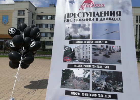 Donetsk Sky requiem meeting
