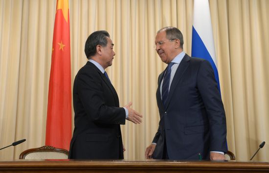 Foreign Minister Sergei Lavrov meets with Chinese counterpart Wang Yi