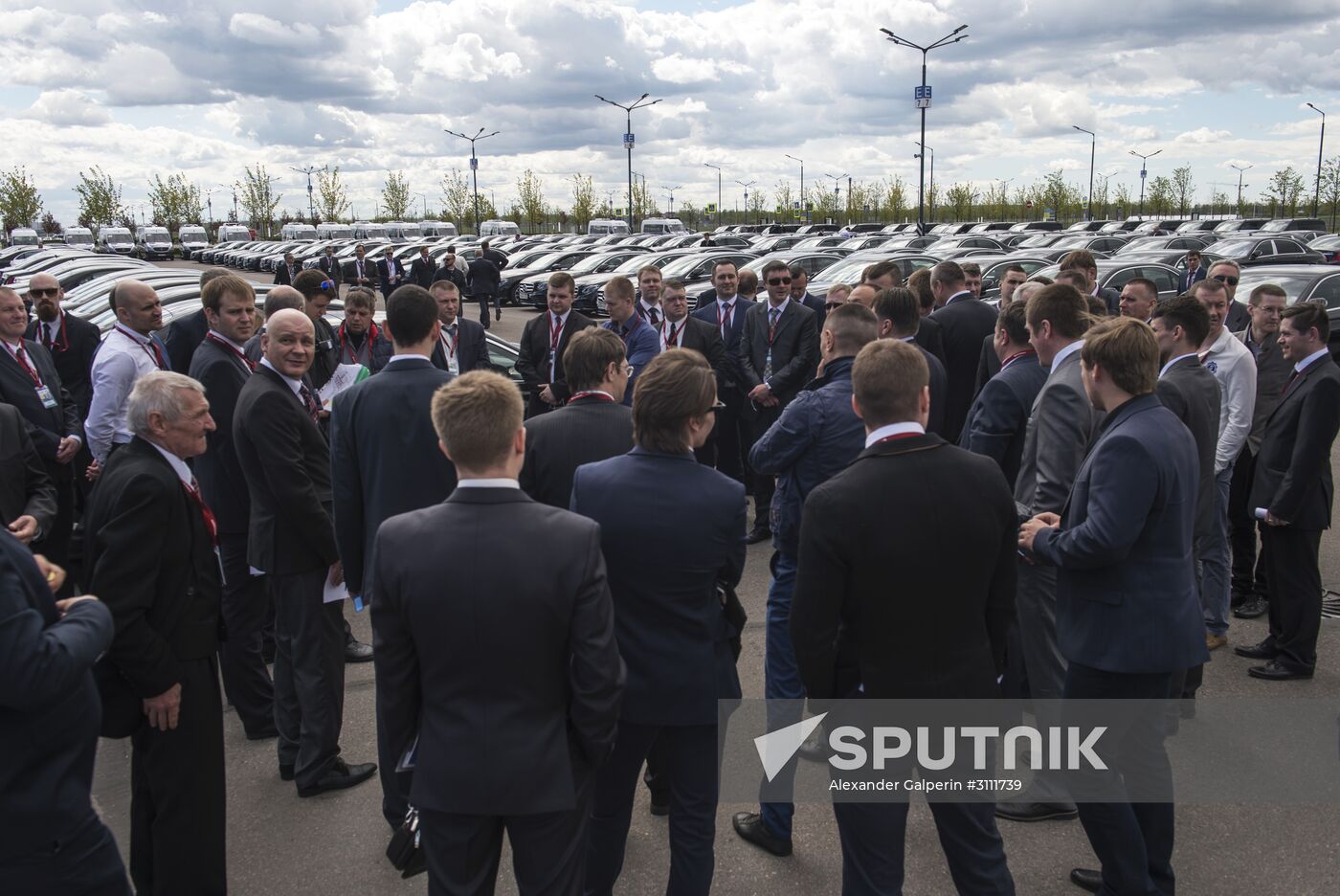 Drivers practice arrival at SPIEF 2017