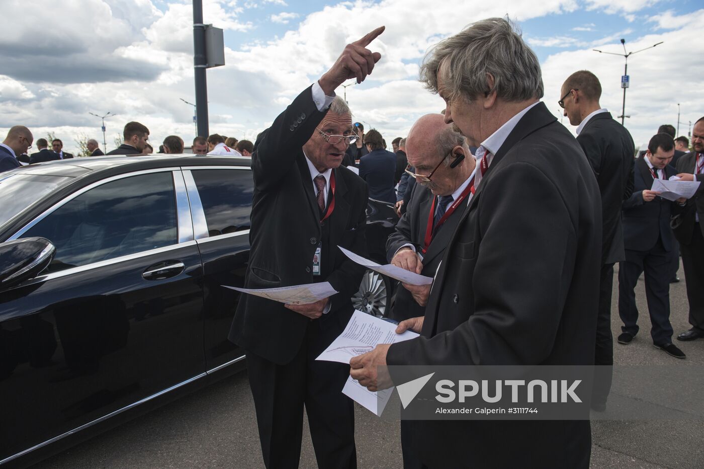 Drivers practice arrival at SPIEF 2017