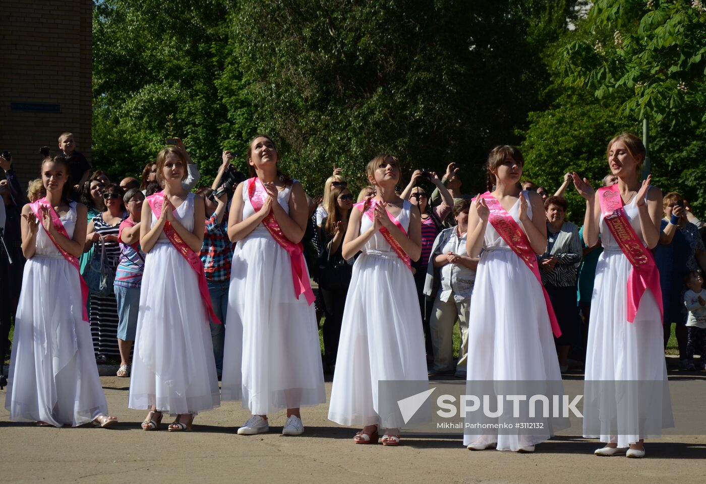Last Bell celebrations in Donetsk