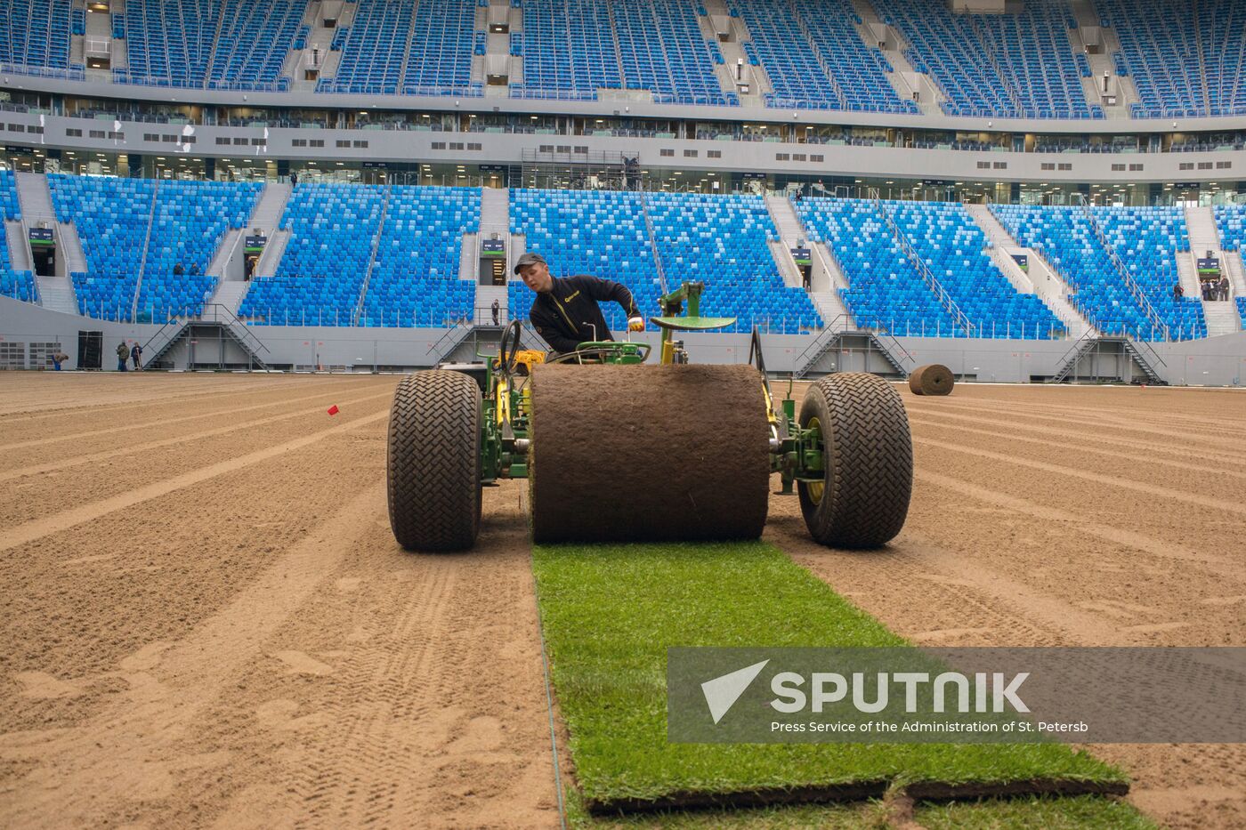 Returfing starts at St.Petersburg Arena