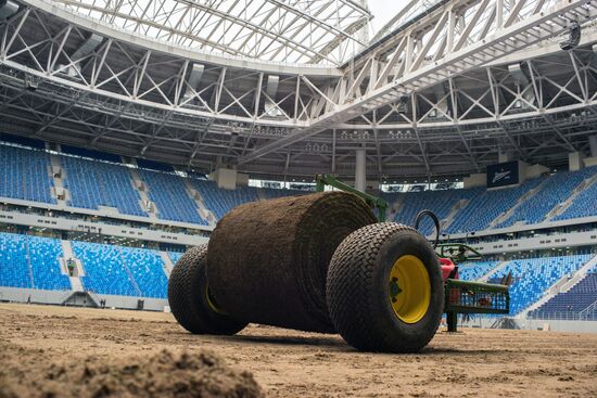 Returfing starts at St.Petersburg Arena