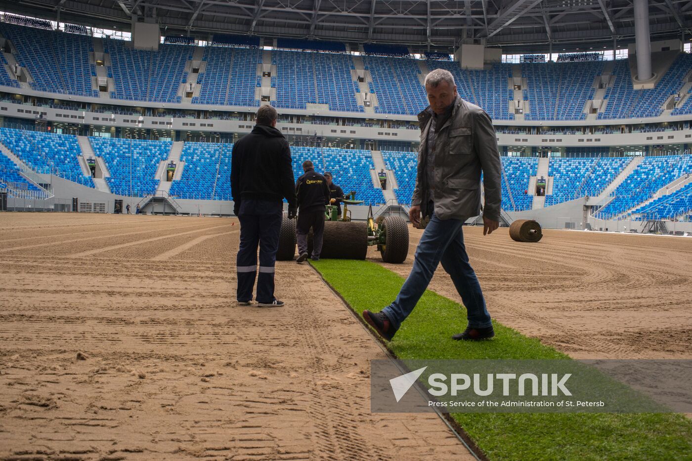 Returfing starts at St.Petersburg Arena